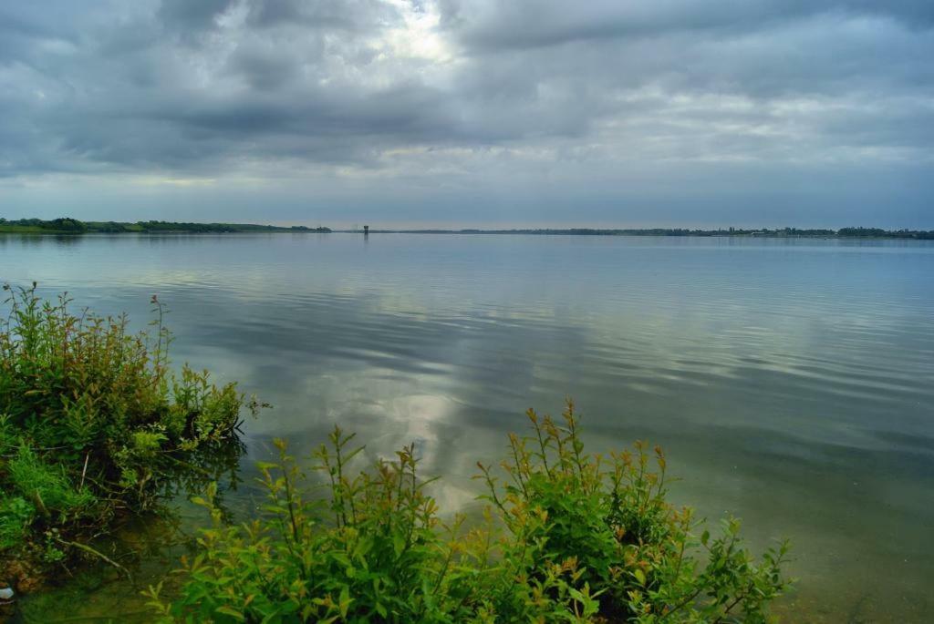 Grafham Water Lodge Екстер'єр фото
